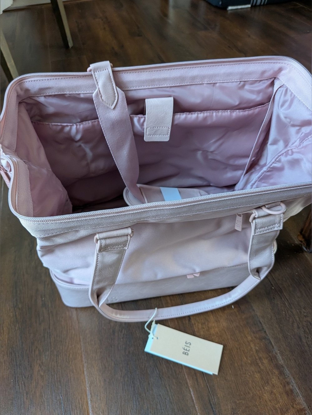 BEIS The Mini Weekender in Atlas Pink